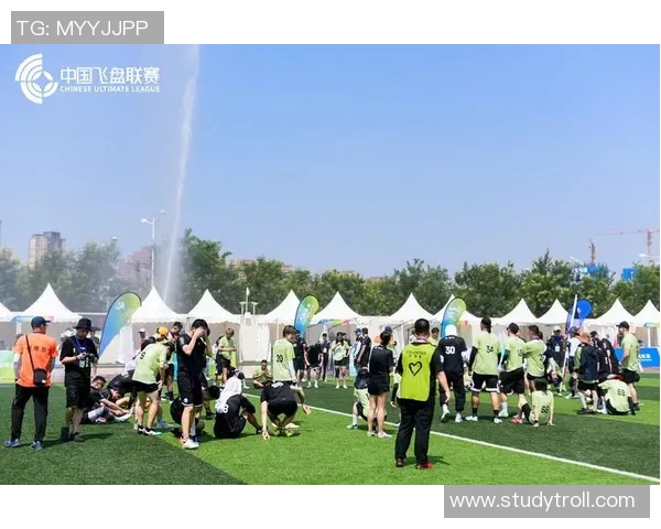 西安飞盘队在攀岩联赛中的精彩表现与实力分析